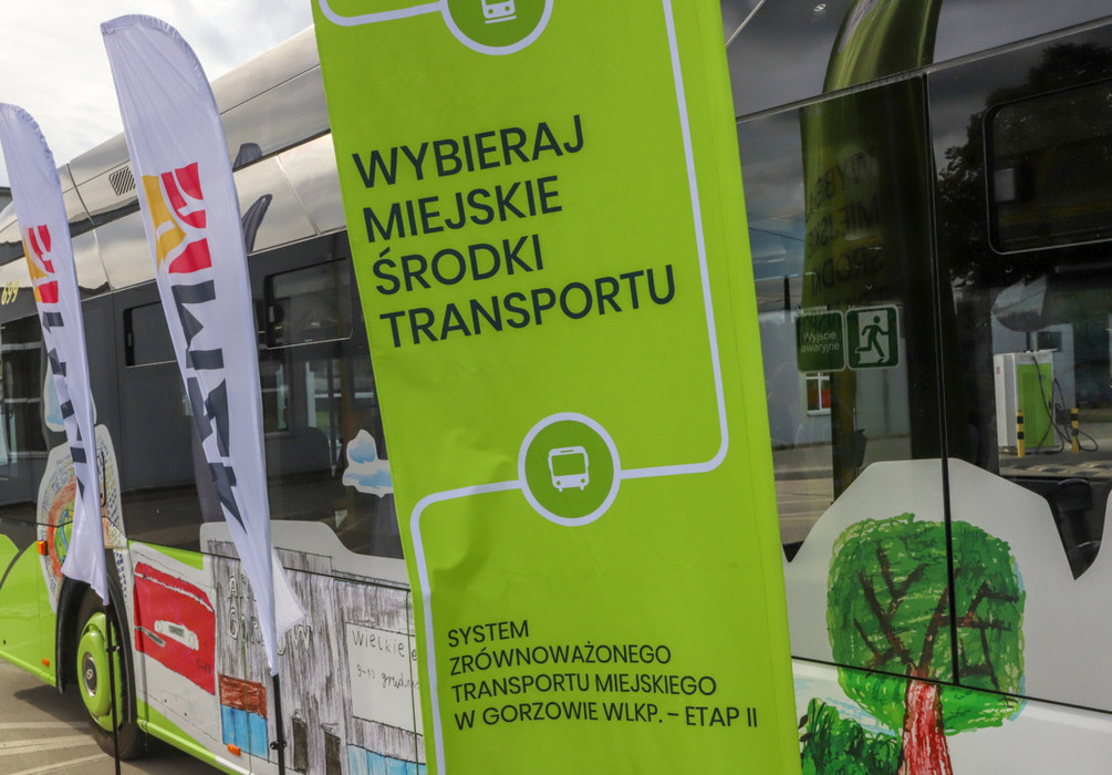 Zdjęcie do Zostań motorniczym na chwilę i zajrzyj do autobusowej myjni