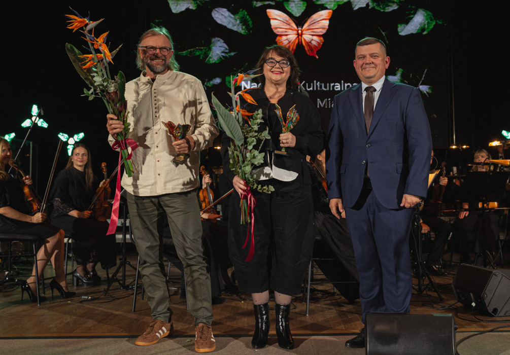 Zdjęcie do Motyle dla Iwony Goździk i Michała Bajsarowicza