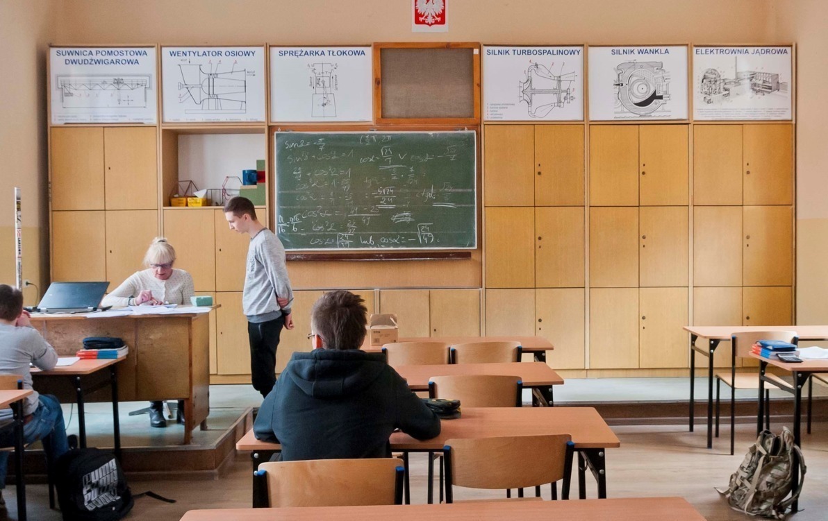 Zdjęcie do Zaproszenie dla &oacute;smoklasist&oacute;w