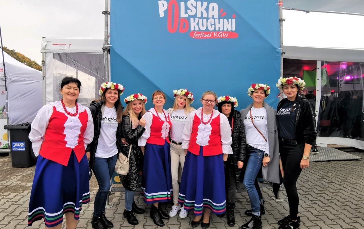 Zdjęcie do Poznaliśmy Polskę od kuchni&hellip; 
