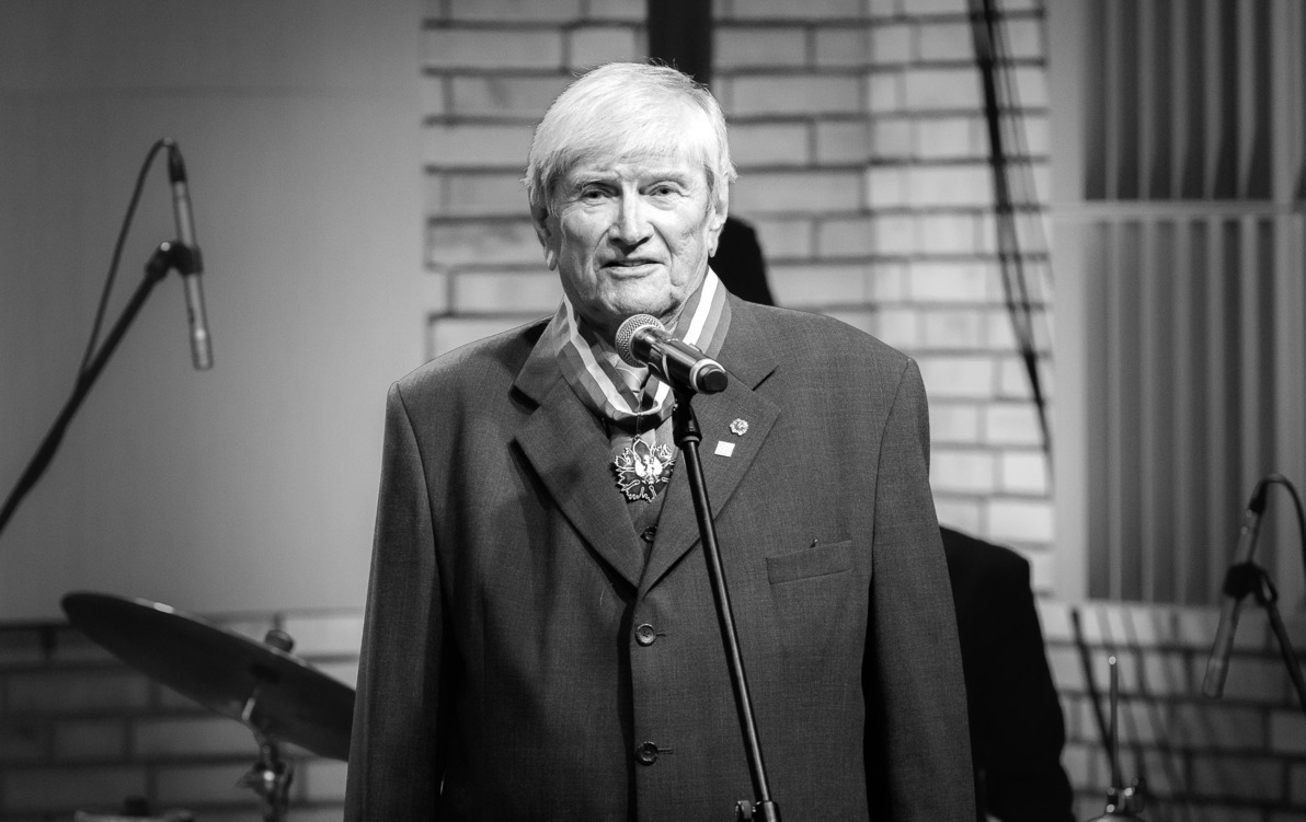 Zdjęcie do Zmarł Ireneusz K. Szmidt