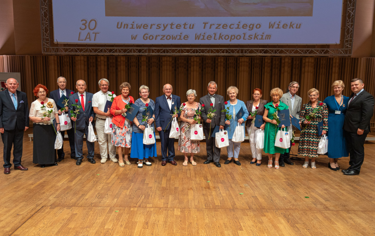 Zdjęcie do 30 lat UTW