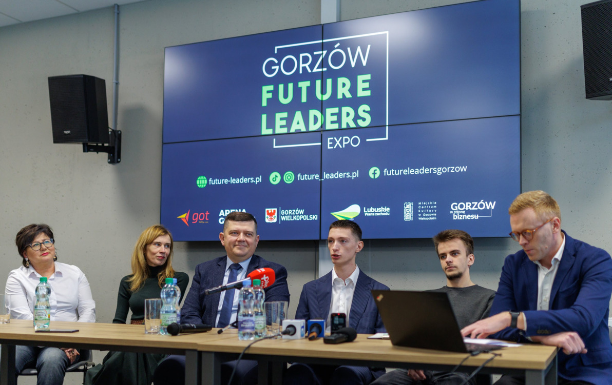 Zdjęcie do Forum dla młodzieży 