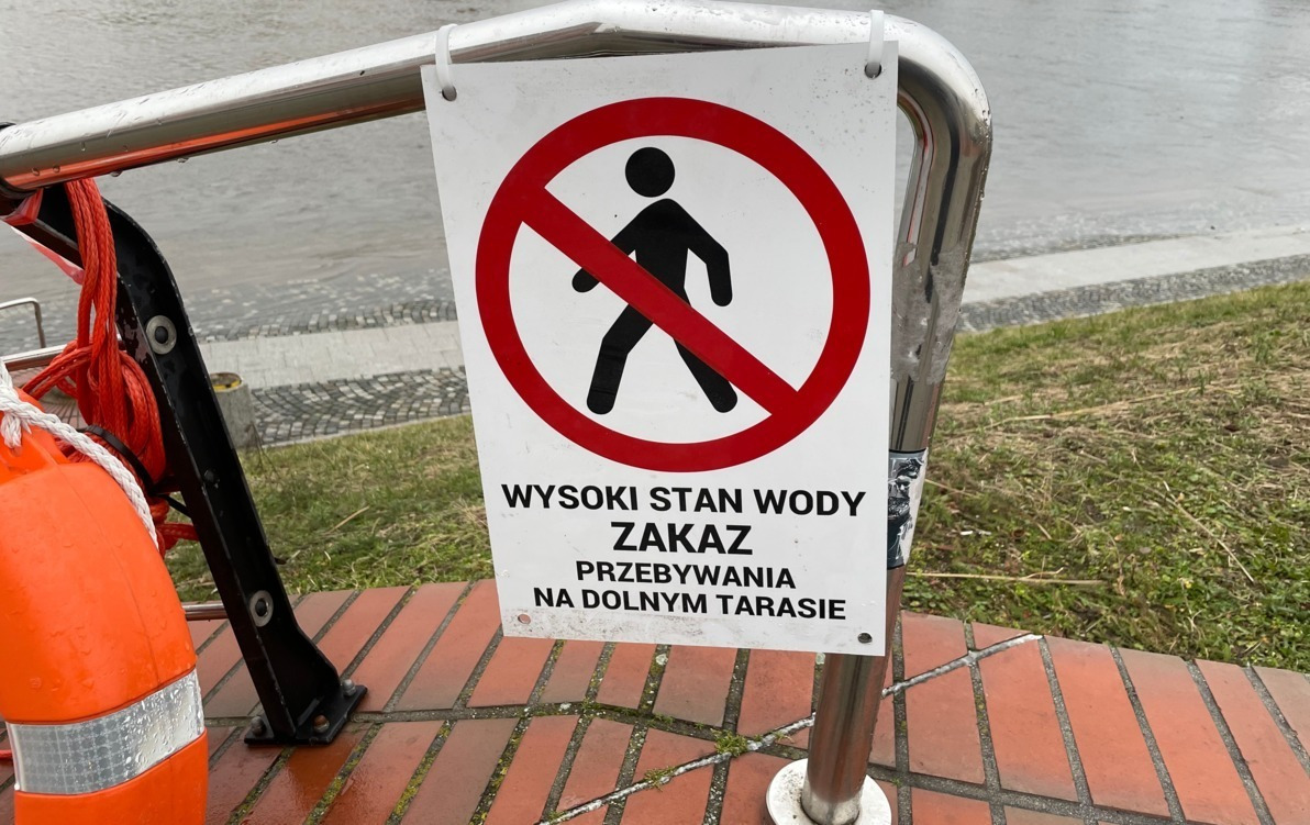 Zdjęcie do Tarasy bulwar&oacute;w jeszcze niedostępne