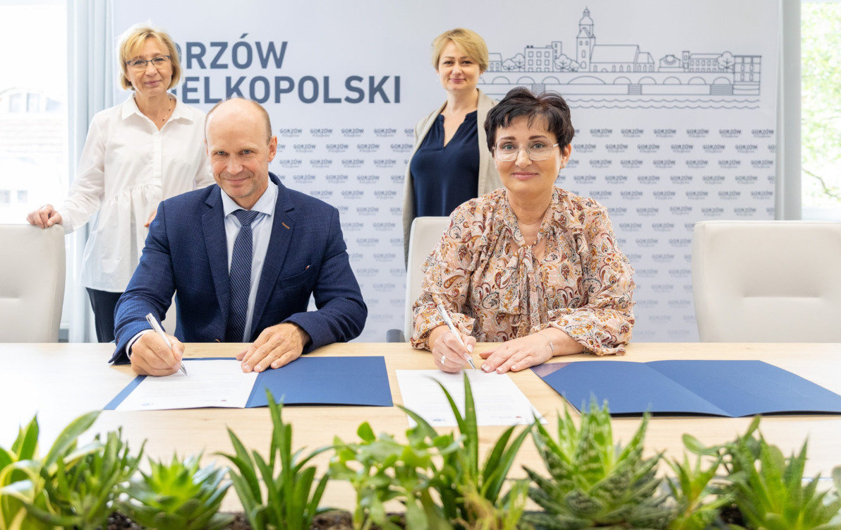 Zdjęcie do UM i UZ zacieśniają wsp&oacute;łpracę