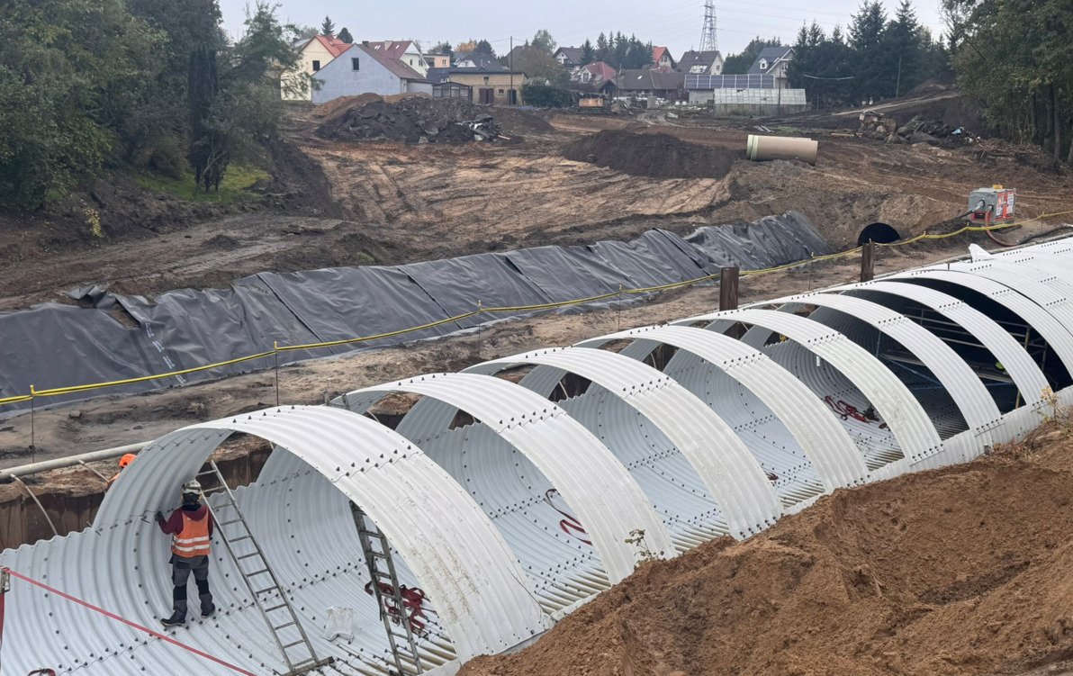 Zdjęcie do Kłodawka popłynie przepustem