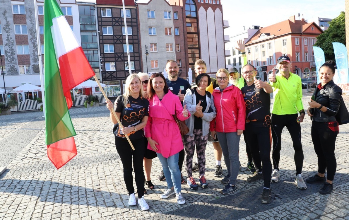 Zdjęcie do Ludzie z pasją wystartowali