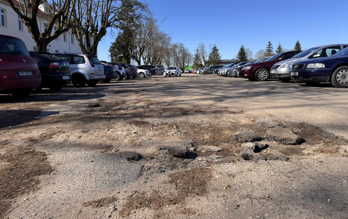 Zdjęcie do Parking przy ul. Rejewskiego będzie zielony i zmodernizowany 