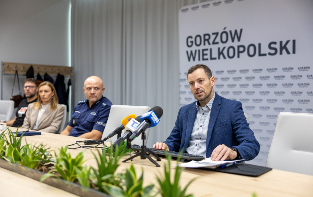 Zdjęcie do Miasto przygotowane do Wszystkich Świętych