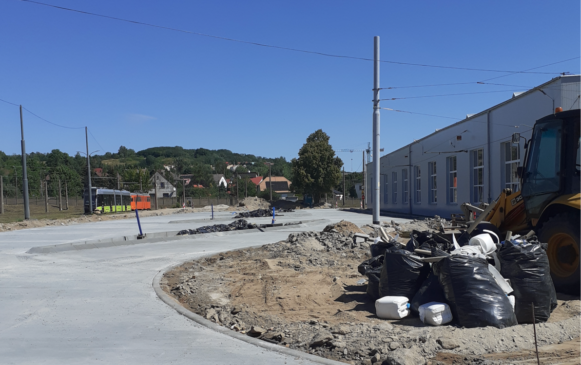 Zdjęcie do Trwa realizacja projektu: Zakup nowych autobus&oacute;w elektrycznych wraz z niezbędną infrastrukturą ładowania dla Miasta Gorzowa Wlkp.