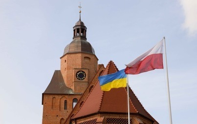 Zdjęcie do Miasto pomaga uchodźcom