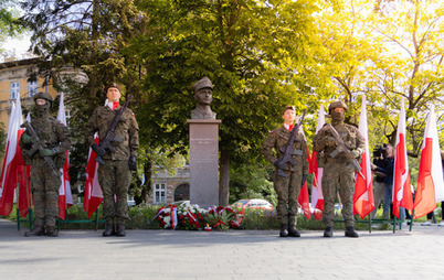 Zdjęcie do Hołd dla Rotmistrza