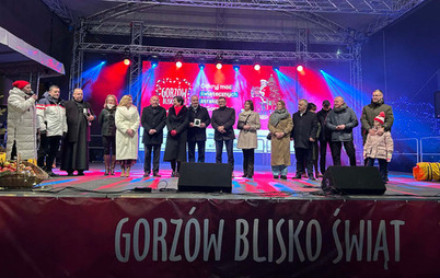 Zdjęcie do Świąteczne spotkanie i życzenia dla gorzowian